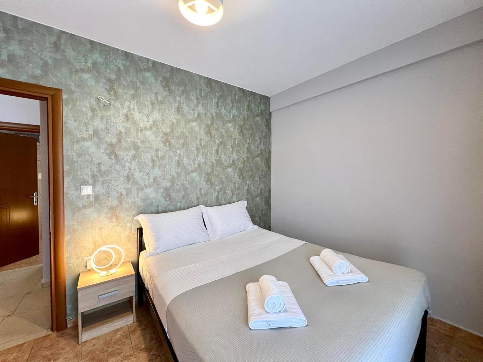 P Deluxe Suites Β4 Nea Michaniona Exterior foto